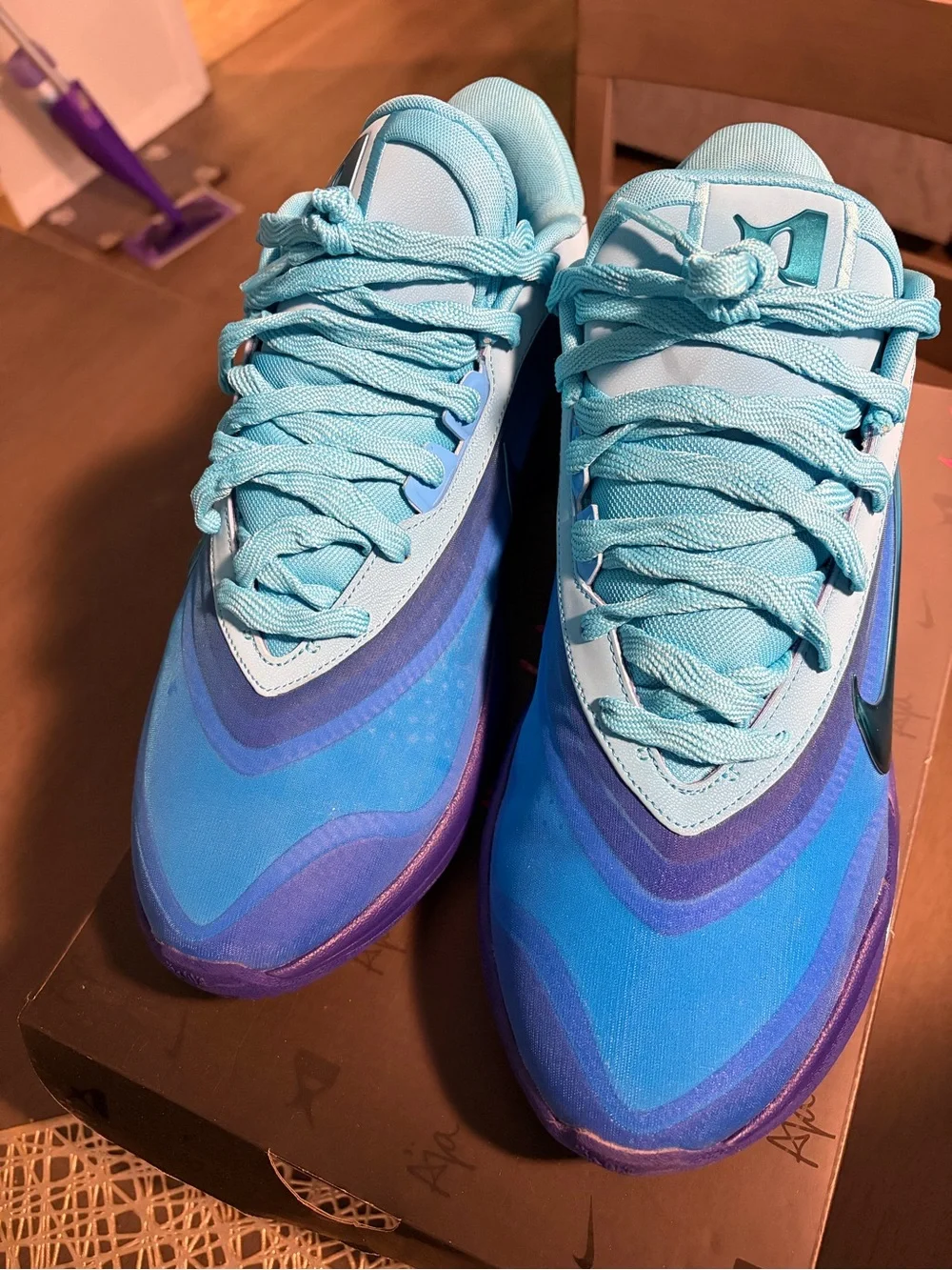 Nike Aone Aja Wilson Light Blue and Aqua Gradient Shoes